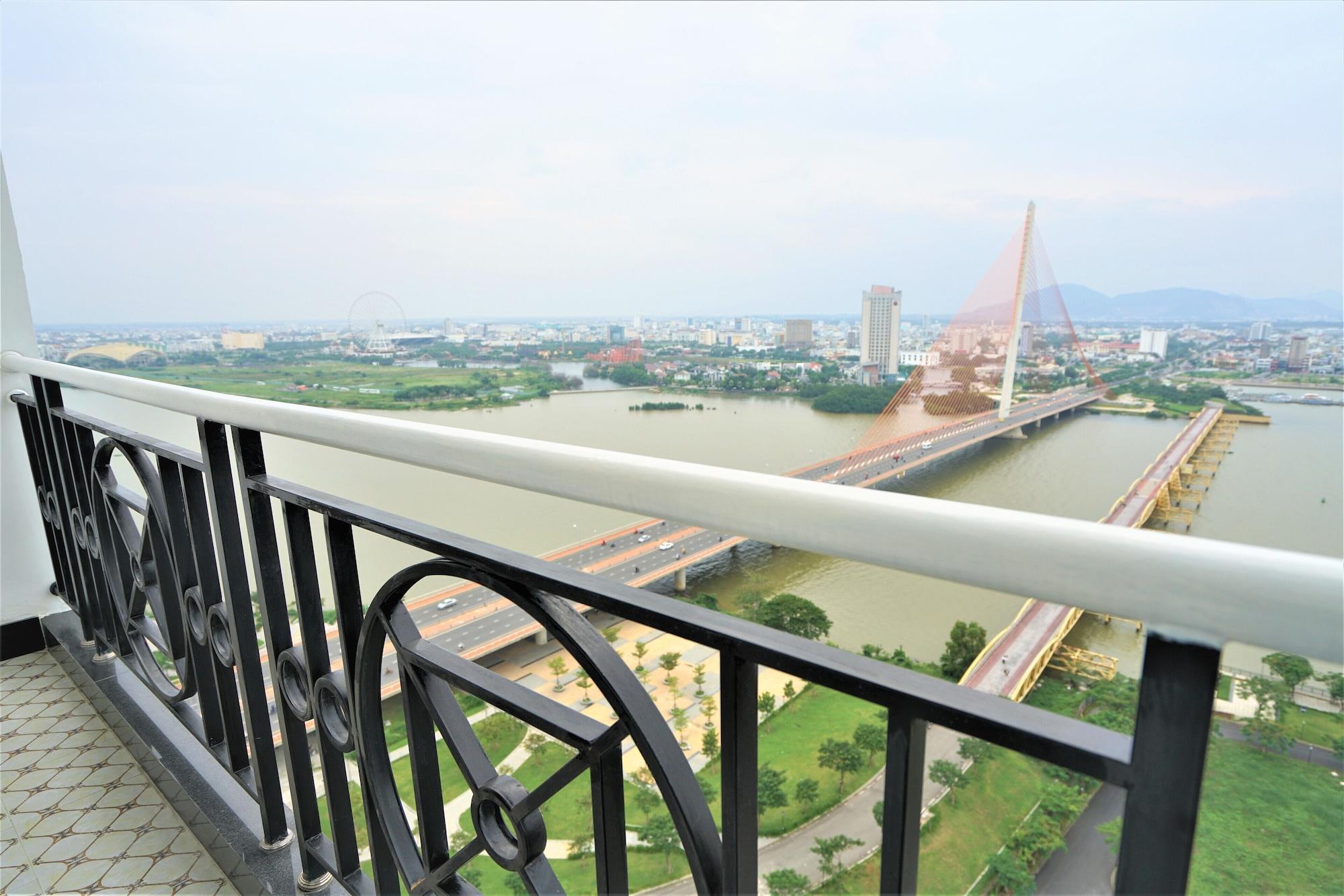 Hotel Fivitel Đà Nẵng Exterior foto