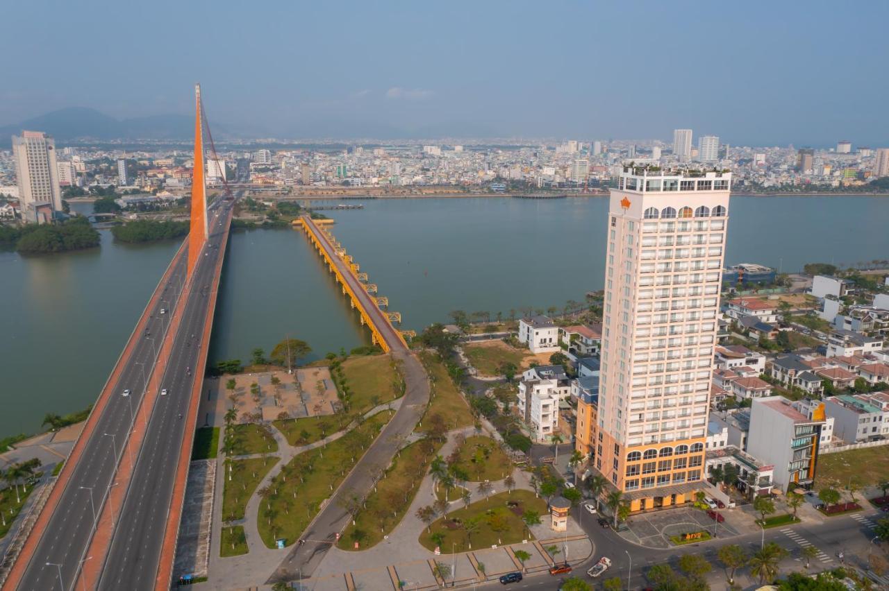 Hotel Fivitel Đà Nẵng Exterior foto